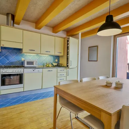 Duplex De Charme Au Coeur De La Vieille De